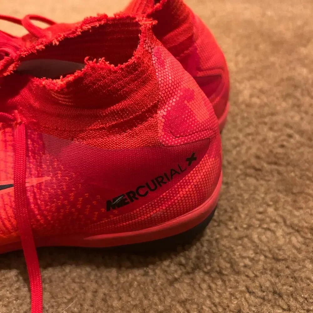 Nike MercurialX Proximo II DF IC Indoor Soccer Shoes Red Men’s 8 *Please Read